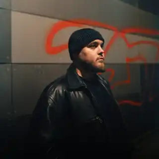 Max Tebbert opens Tresor at 23:00