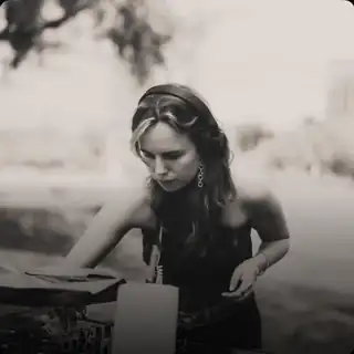 🔴 Atta b2b Christa K