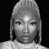 AUNTY RAYZOR artist profile