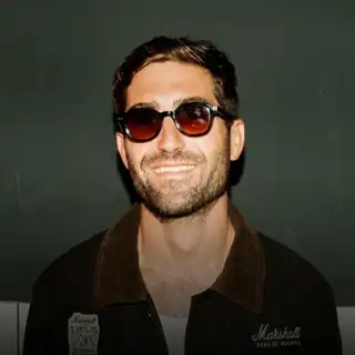 🔴 Basile de Suresnes