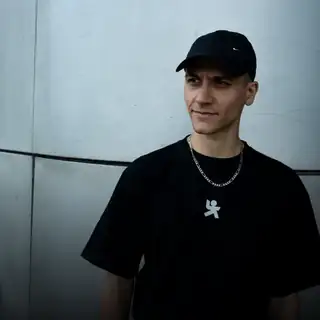 🔴 Casual Treatment