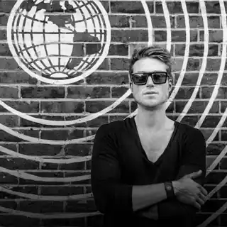 Daniel Cowel Daniel Cowel
