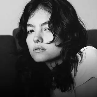 🔴 Desirée Falessi