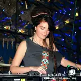 Dasha Fyah artist profile