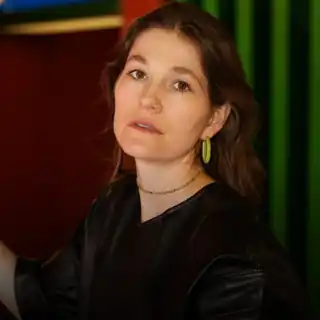 Franziska Kracht has been playing since 22:30 in Rikscha