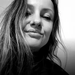 🔴 Danielle