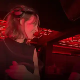 HannahHansen b2b DLZ HannahHansen b2b DLZ