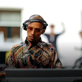 🔴 Noreen & Izak Jules