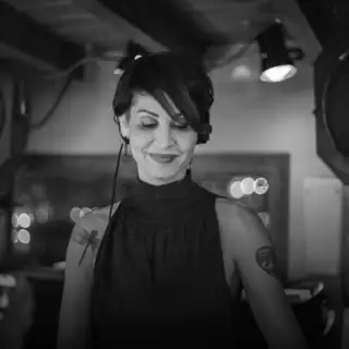 🔴 Julie Marghilano