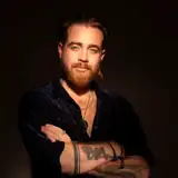 Leon Row artist profile