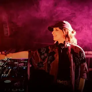 🔴 Maria Theresia von Eberg