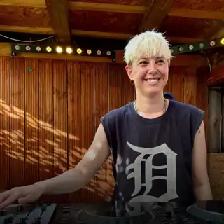 Fluffi b2b materia hache Fluffi b2b materia hache