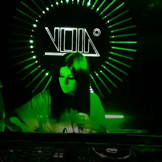 Bakaro b2b Nini