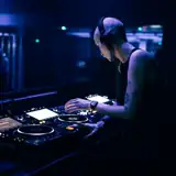 KIVI artist profile