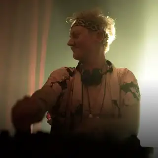 🔴 Playlove & Styro