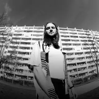 🔴 Radondo b2b Neu-Romancer