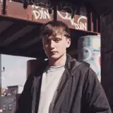 Toby Ross artist profile