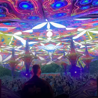 Set dla Zurück zu den Wurzeln festival 2025 przesłany na SoundCloud 11 miesięcy temu temu