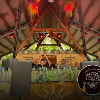 Set dla Zurück zu den Wurzeln festival 2025 przesłany na SoundCloud 11 miesięcy temu temu