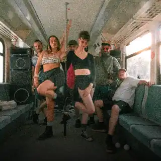 Set dla Zurück zu den Wurzeln festival 2025 przesłany na SoundCloud 10 miesięcy temu temu