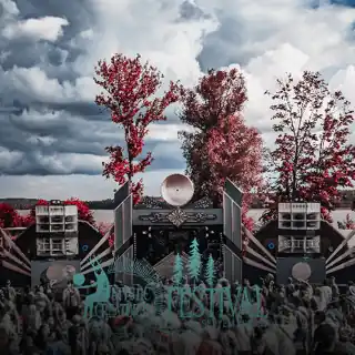Set für Mystic Creatures festival 2025 vor vor 8 Monaten auf SoundCloud hochgeladen