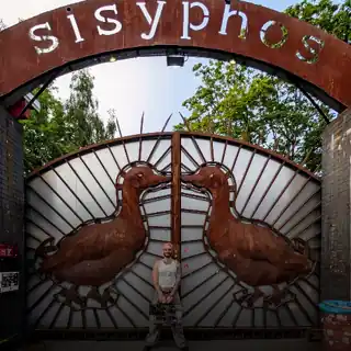 Set pour Sisyphos Raveolution mis en ligne sur SoundCloud il y a il y a 4 jours