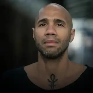 VINICIUS HONORIO VINICIUS HONORIO