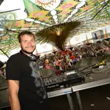 Profil artysty DJ Woos (Protoned Music) Profil artysty DJ Woos (Protoned Music)