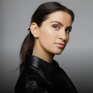Yeliz Yeliz