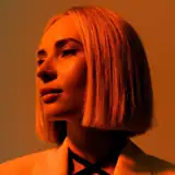 Yulia Niko artist profile
